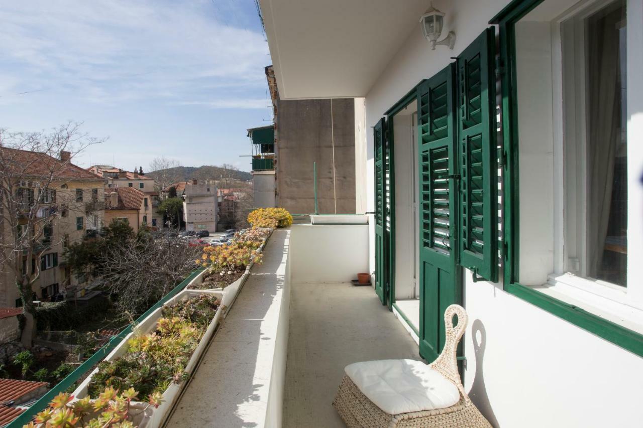 Apartments Central Chic And Cozy Split Exterior foto